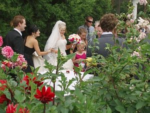 A garden wedding